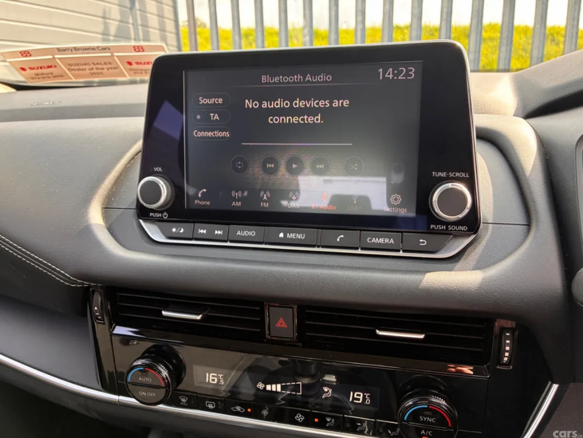Nissan Qashqai SUV, Petrol Hybrid, 2023, Blue