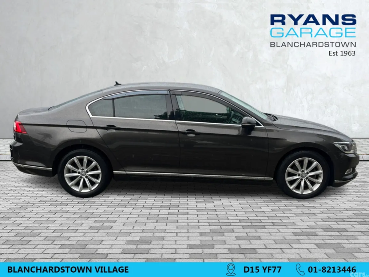 Volkswagen Passat Saloon, Petrol, 2018, Brown