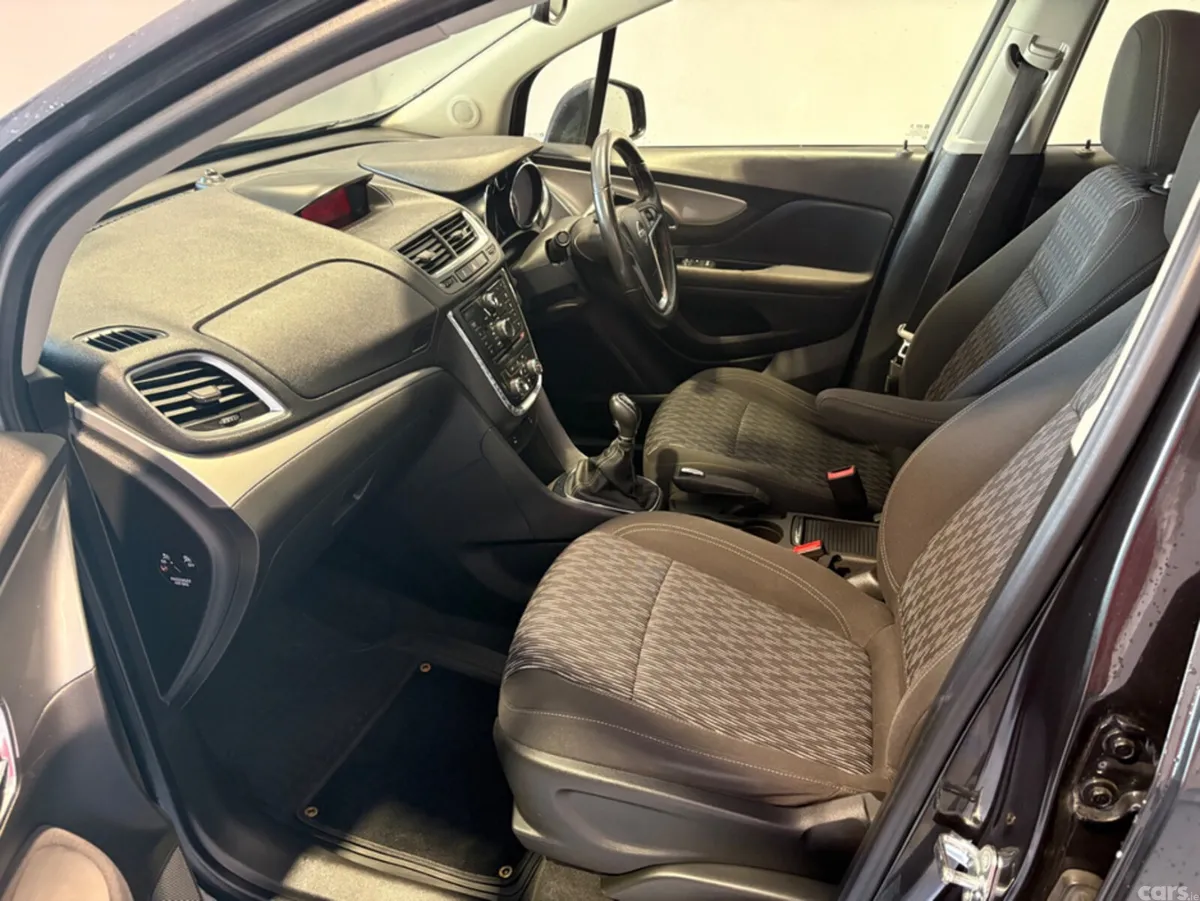 Opel Mokka Hatchback, Diesel, 2015, Black