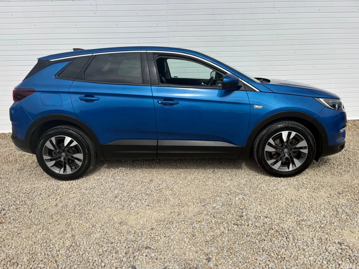 Opel Grandland X MPV, Diesel, 2018, Blue