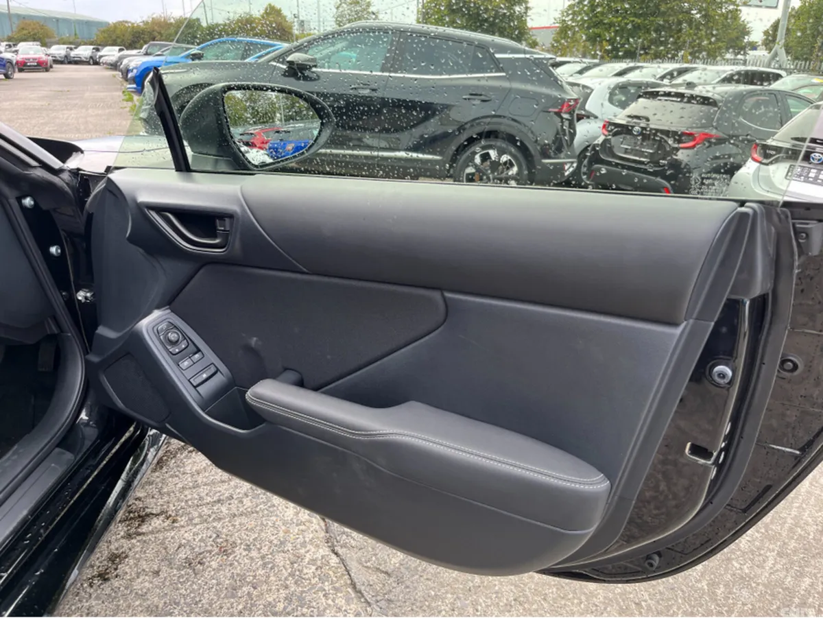 Toyota GR86 Coupe, Petrol, 2025, Black