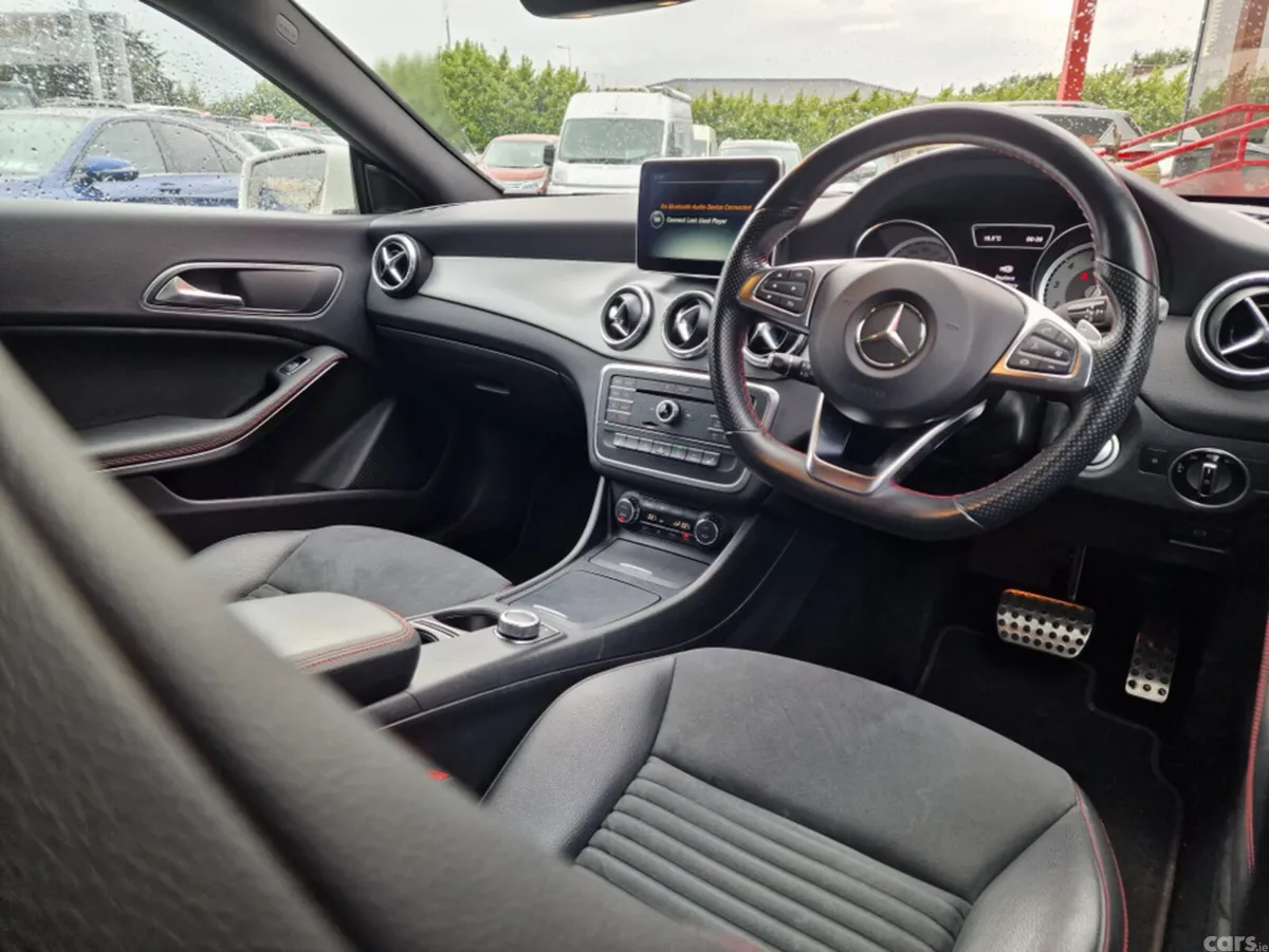Mercedes-Benz CLA Saloon, Petrol, 2015, White