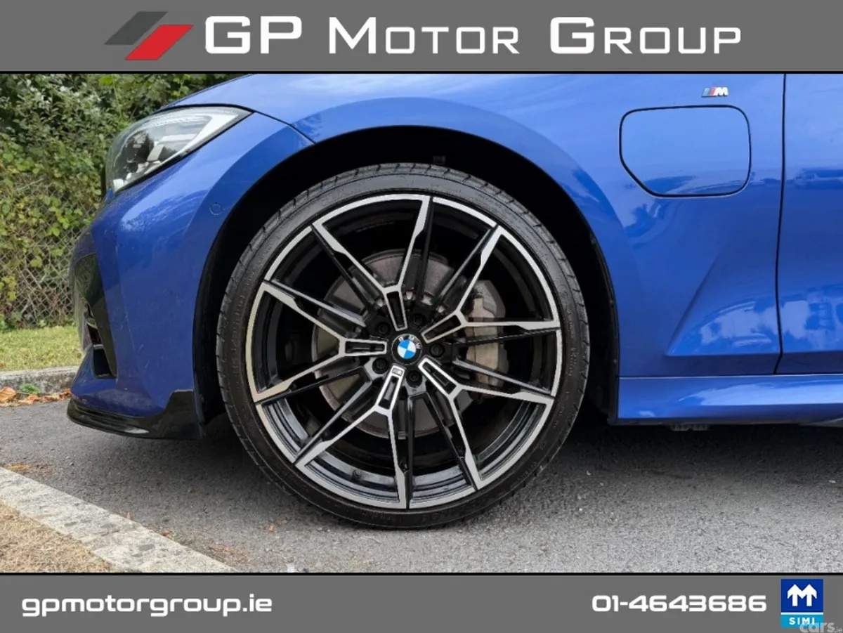BMW 3-Series Saloon, Petrol Plug-in Hybrid, 2019, Blue