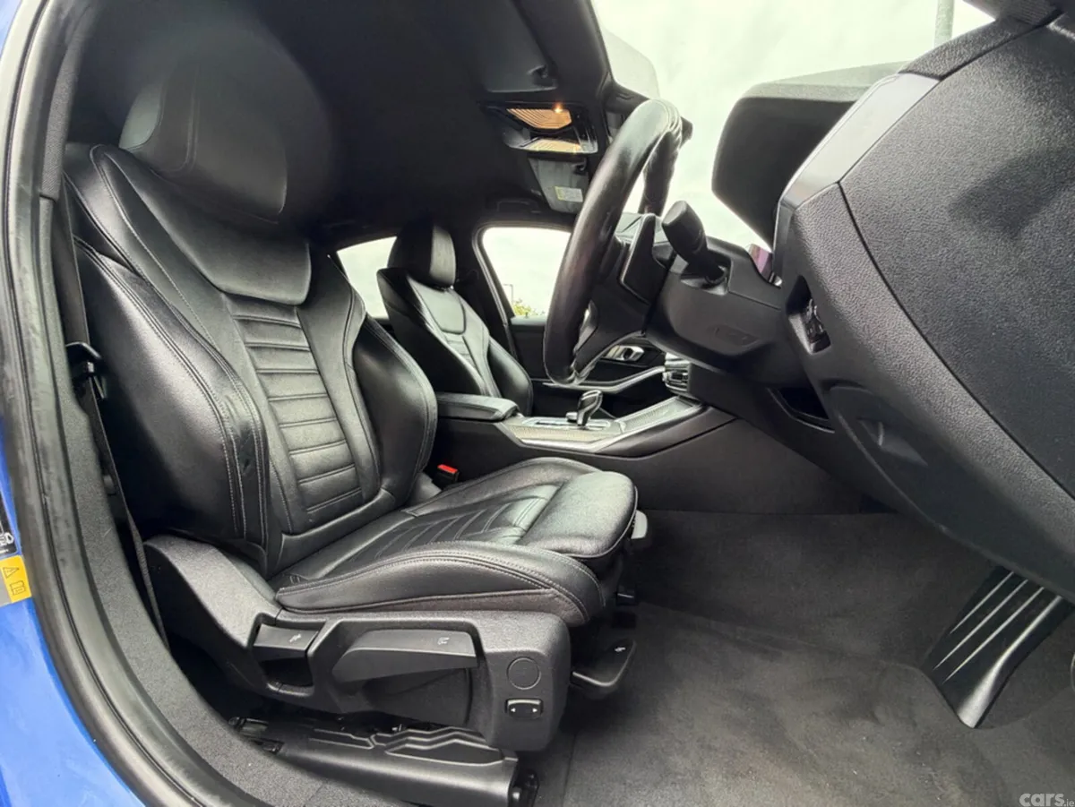 BMW 3-Series Saloon, Petrol Plug-in Hybrid, 2019, Blue