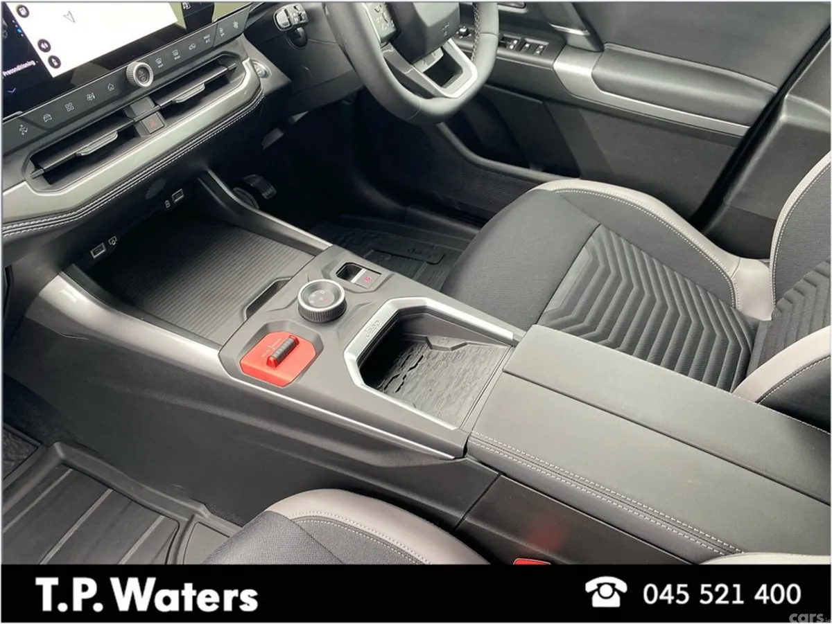 Jeep Compass SUV, Electric, 2026, Grey