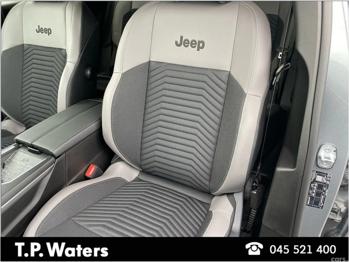 Jeep Compass SUV, Electric, 2026, Grey