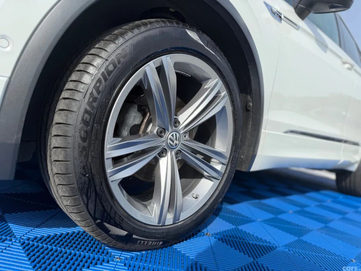 Volkswagen Tiguan SUV, Diesel, 2019, White