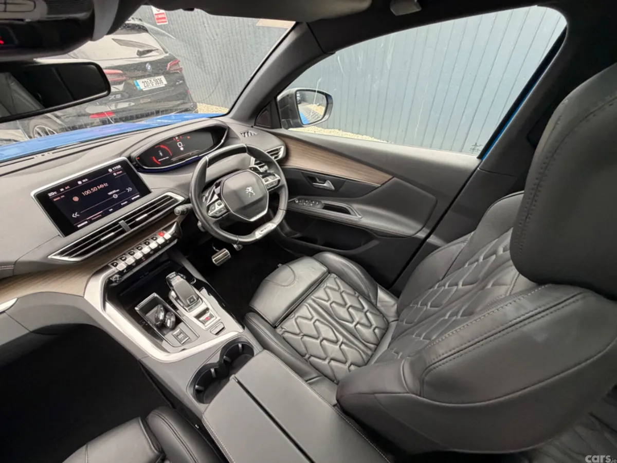 Peugeot 3008 SUV, Diesel, 2021, Blue