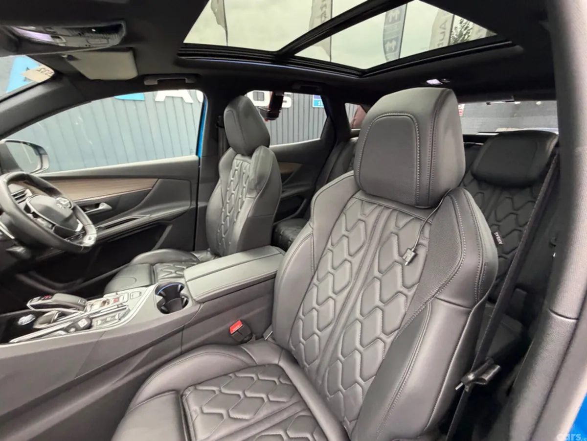 Peugeot 3008 SUV, Diesel, 2021, Blue