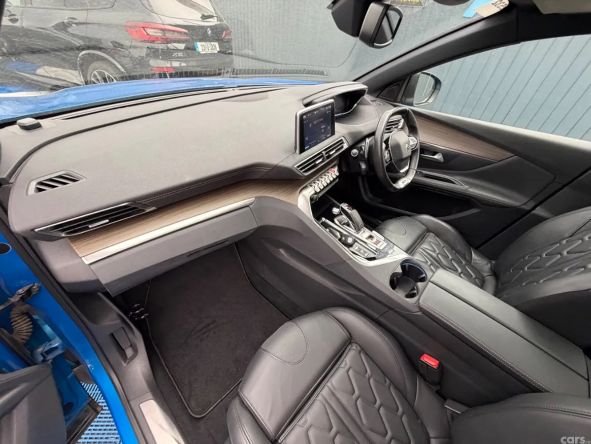 Peugeot 3008 SUV, Diesel, 2021, Blue