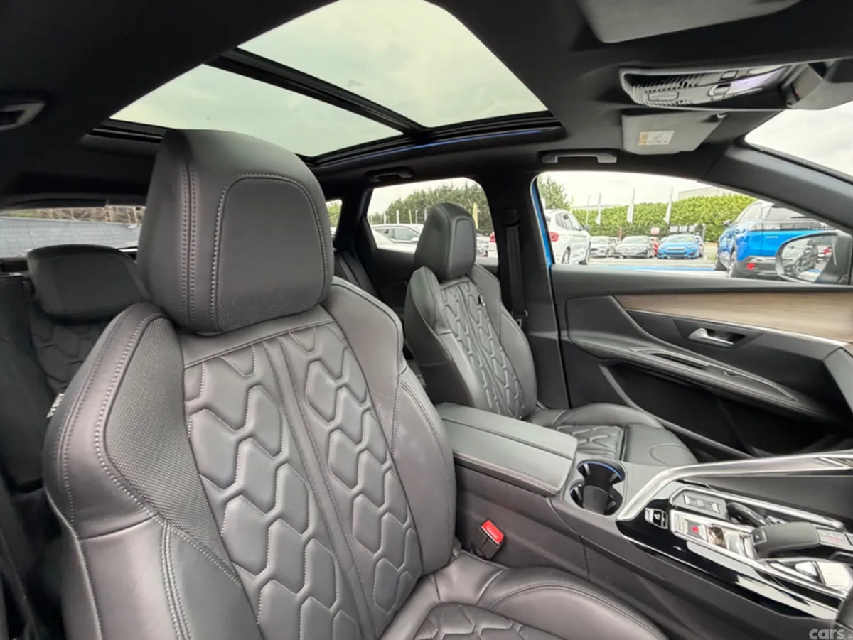 Peugeot 3008 SUV, Diesel, 2021, Blue