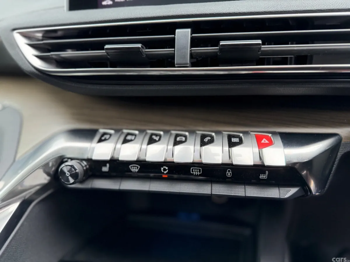Peugeot 3008 SUV, Diesel, 2021, Blue