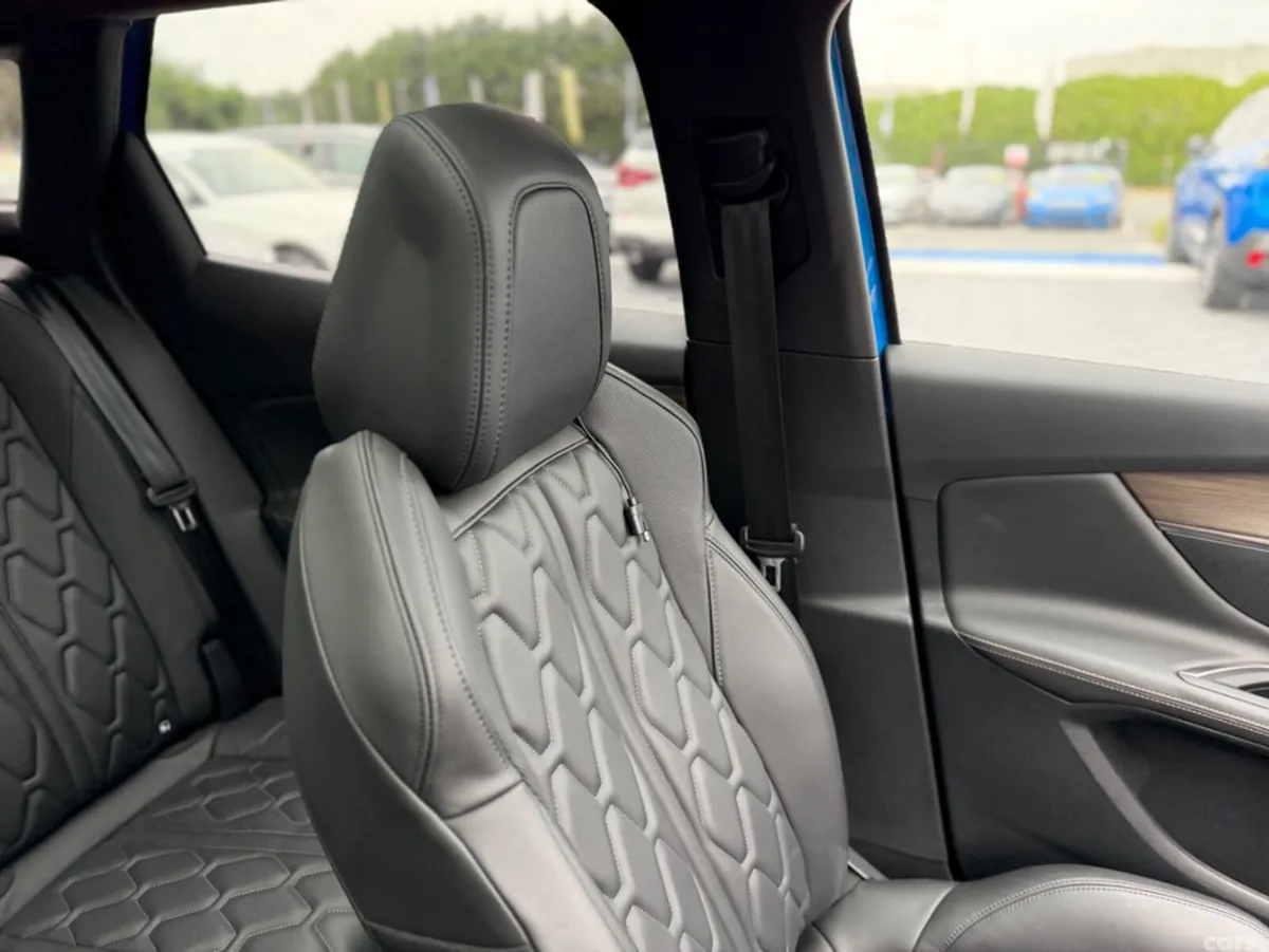 Peugeot 3008 SUV, Diesel, 2021, Blue