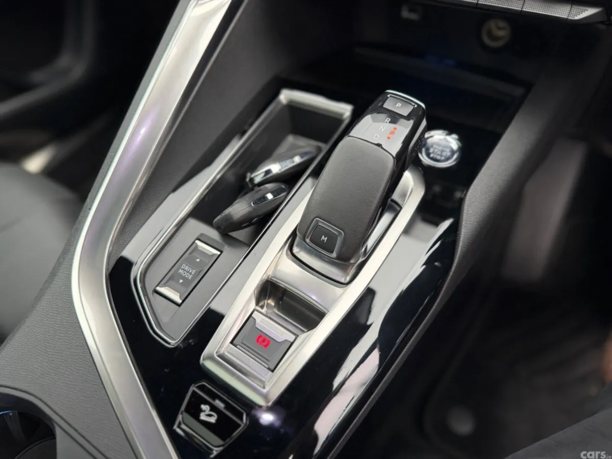 Peugeot 3008 SUV, Diesel, 2021, Blue