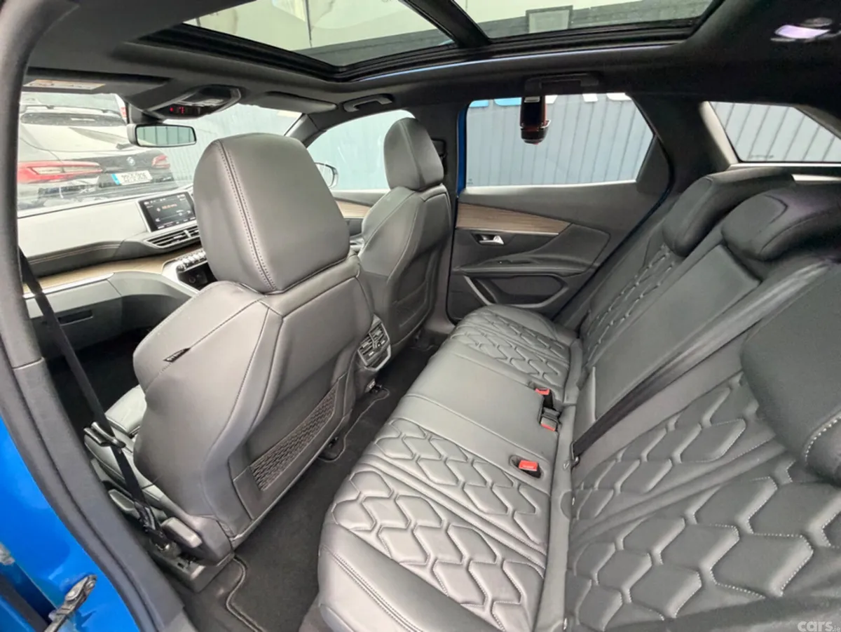 Peugeot 3008 SUV, Diesel, 2021, Blue
