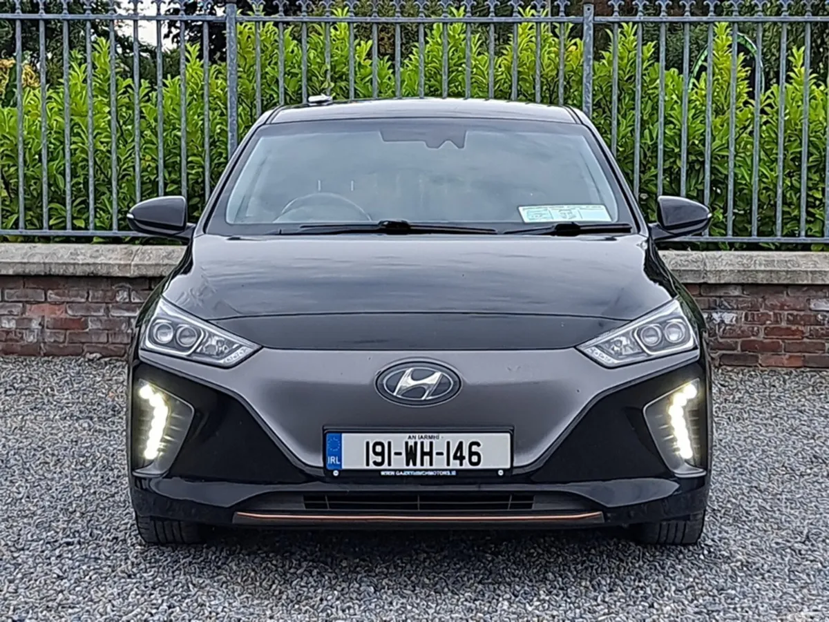 Hyundai IONIQ Hatchback, Electric, 2019, Black