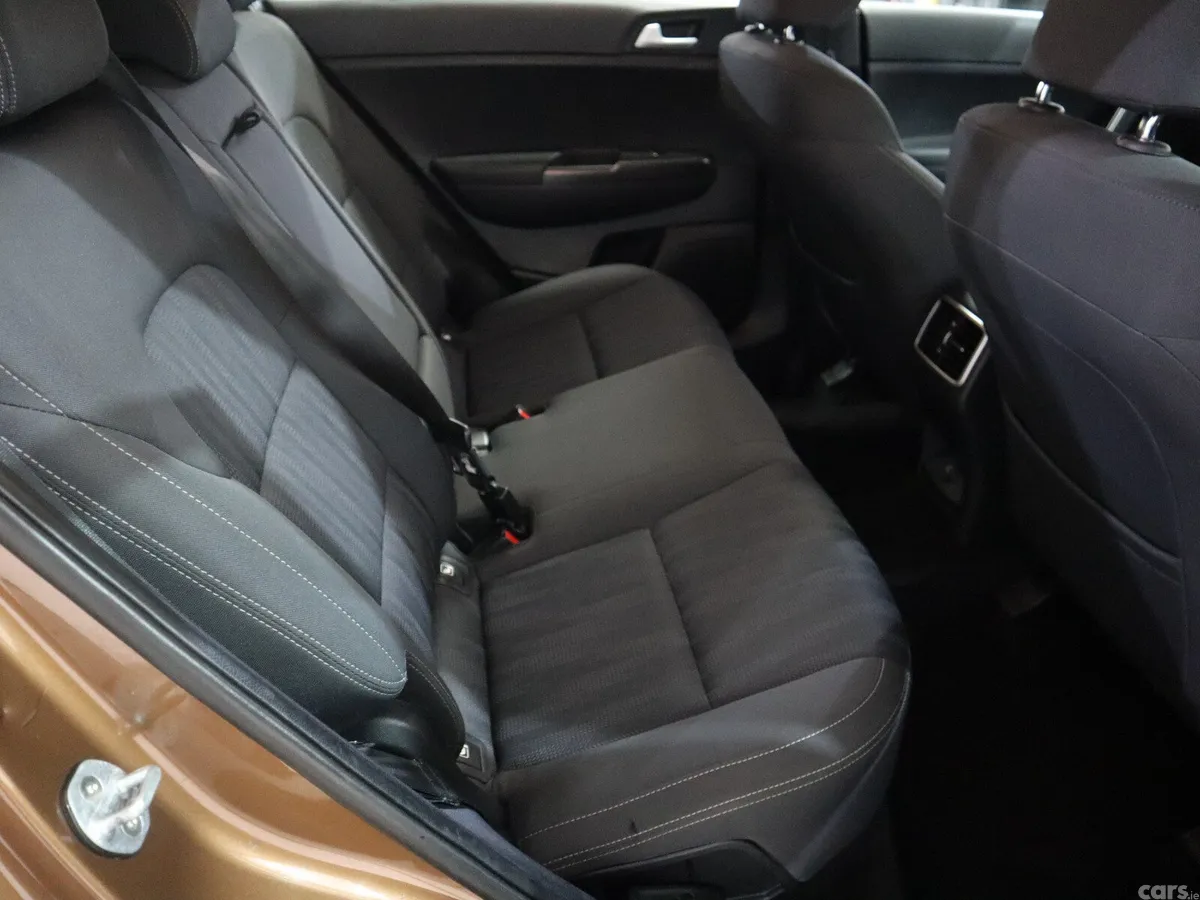 Kia Sportage SUV, Diesel, 2017, Bronze