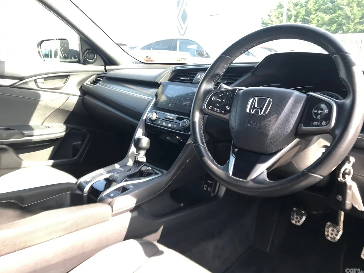Honda Civic Hatchback, Petrol, 2018, Grey