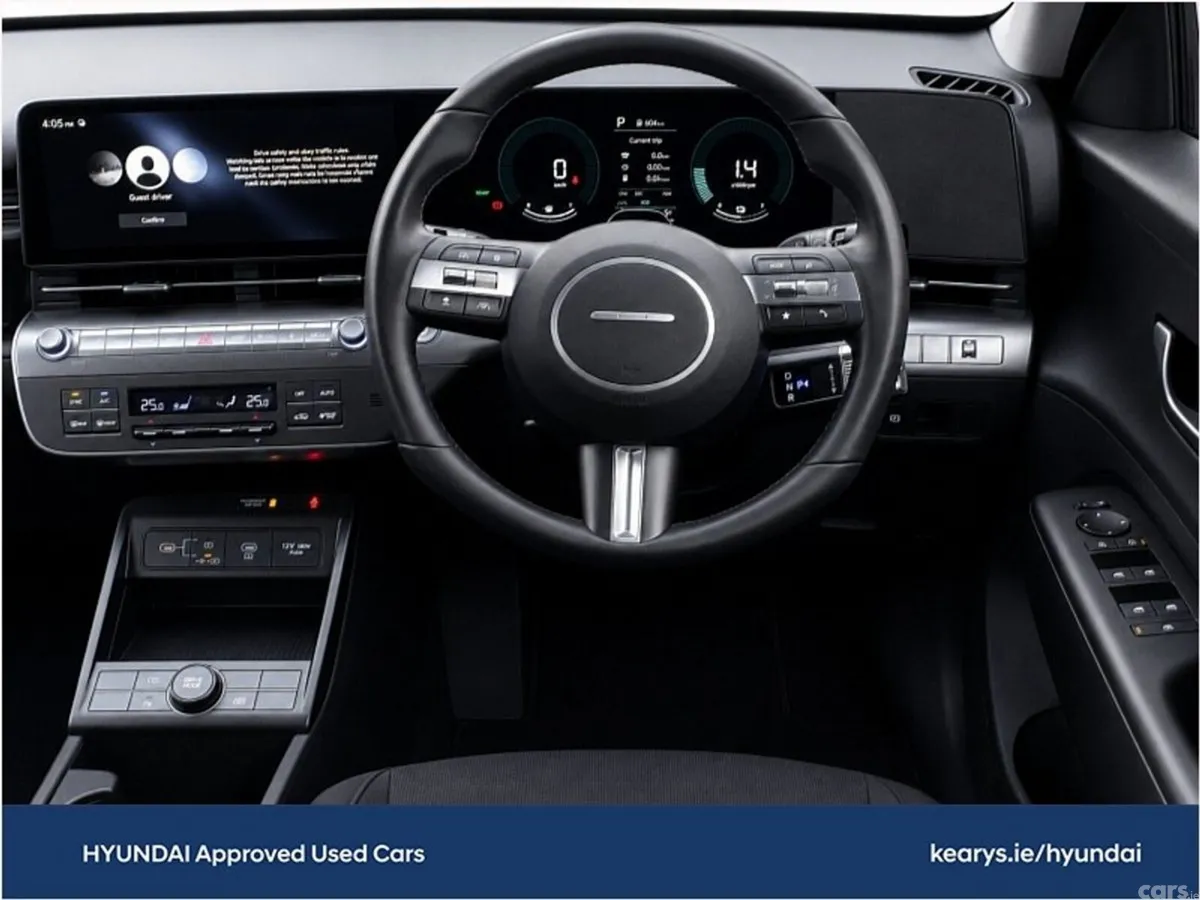 Hyundai KONA SUV, Petrol Hybrid, 2023, White