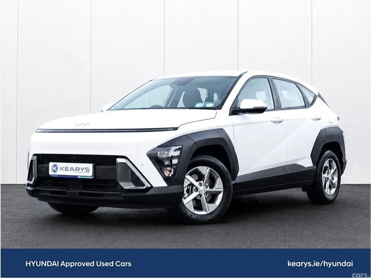 Hyundai KONA SUV, Petrol Hybrid, 2023, White