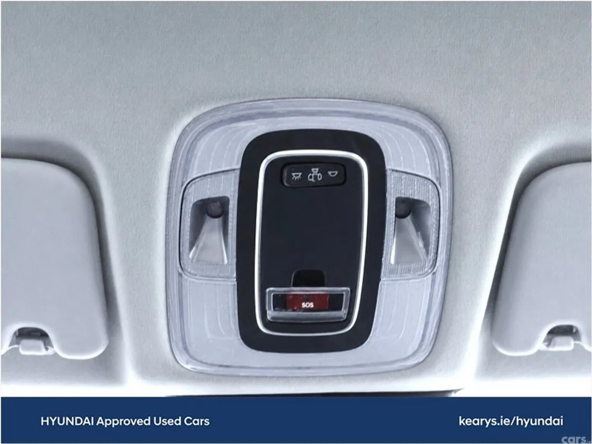 Hyundai KONA SUV, Petrol Hybrid, 2023, White