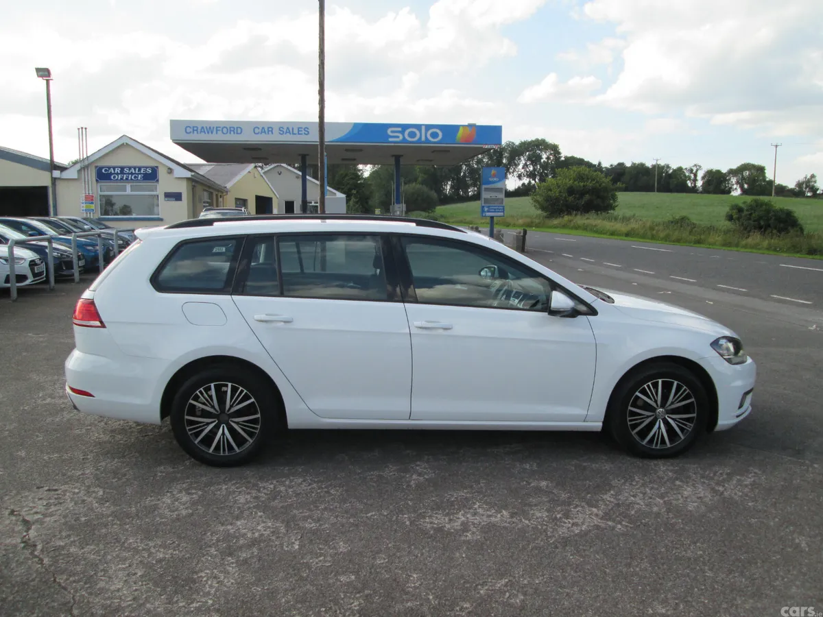Volkswagen Golf Estate, Diesel, 2019, White