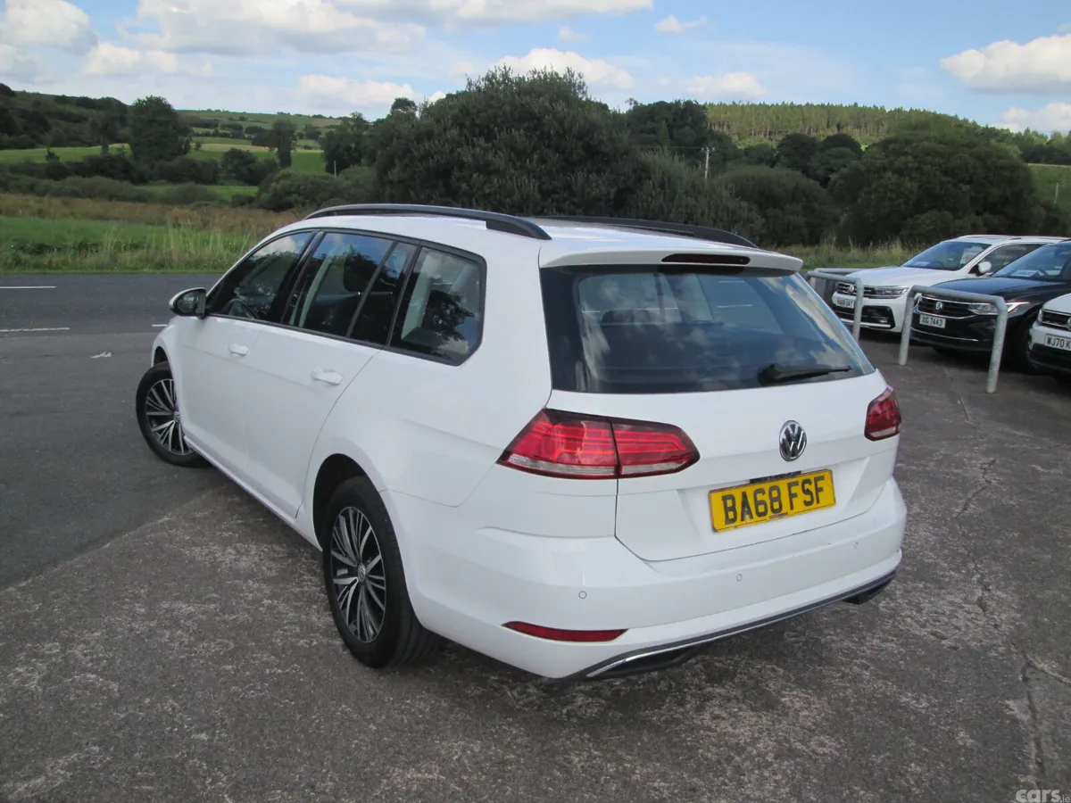 Volkswagen Golf Estate, Diesel, 2019, White