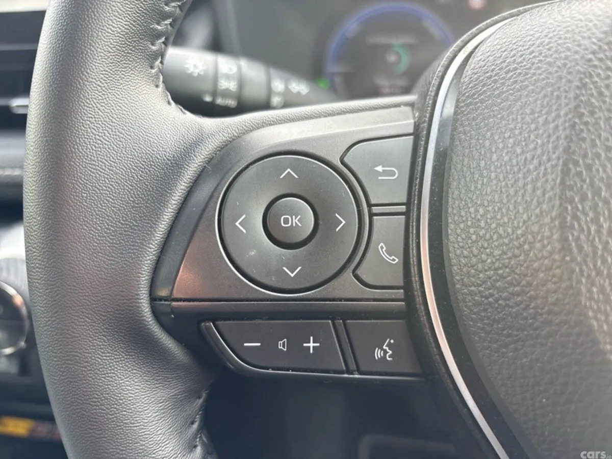 Toyota RAV4 SUV, Petrol Hybrid, 2025, Grey