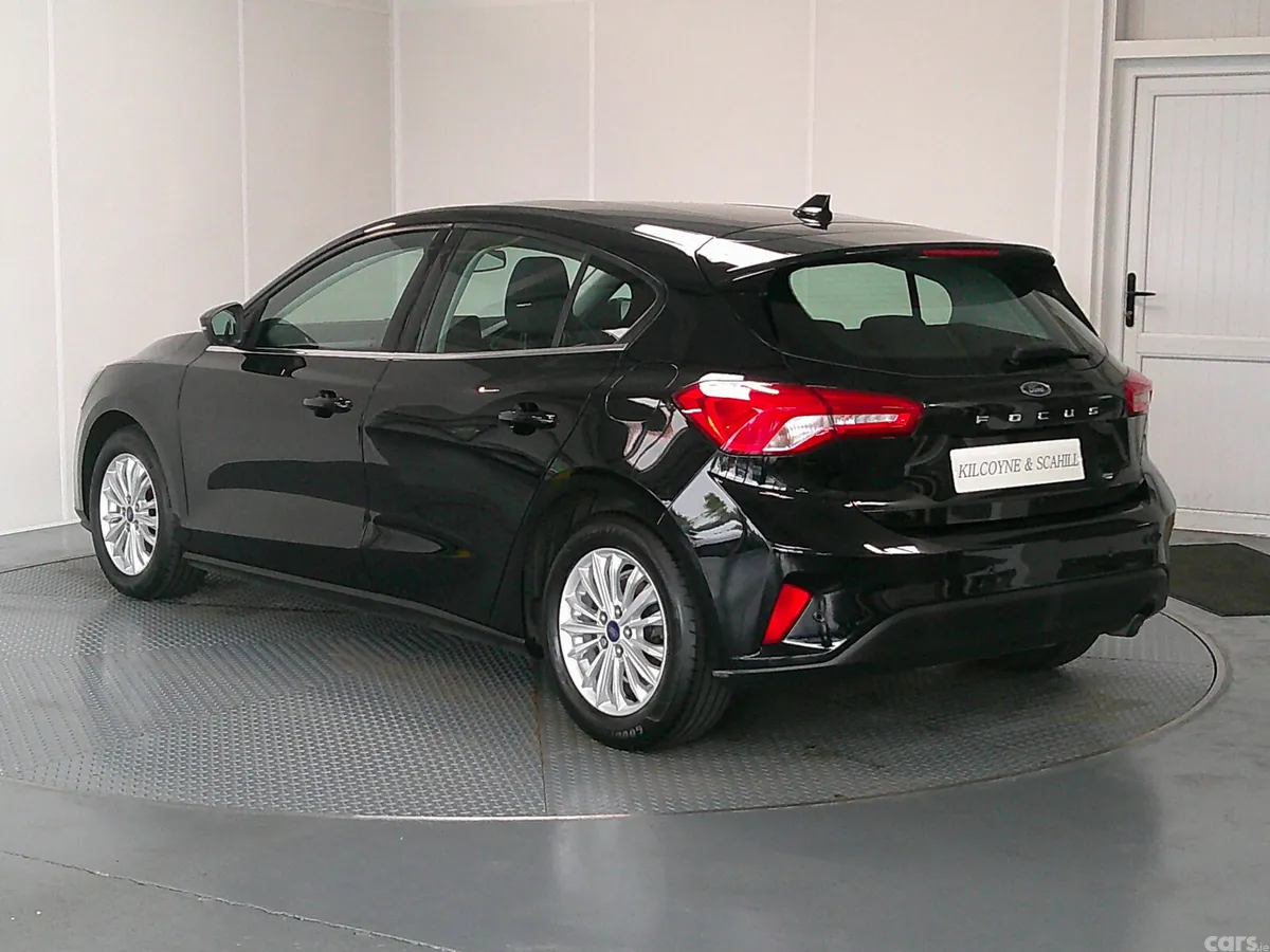 Ford Focus Hatchback, Diesel, 2021, Black