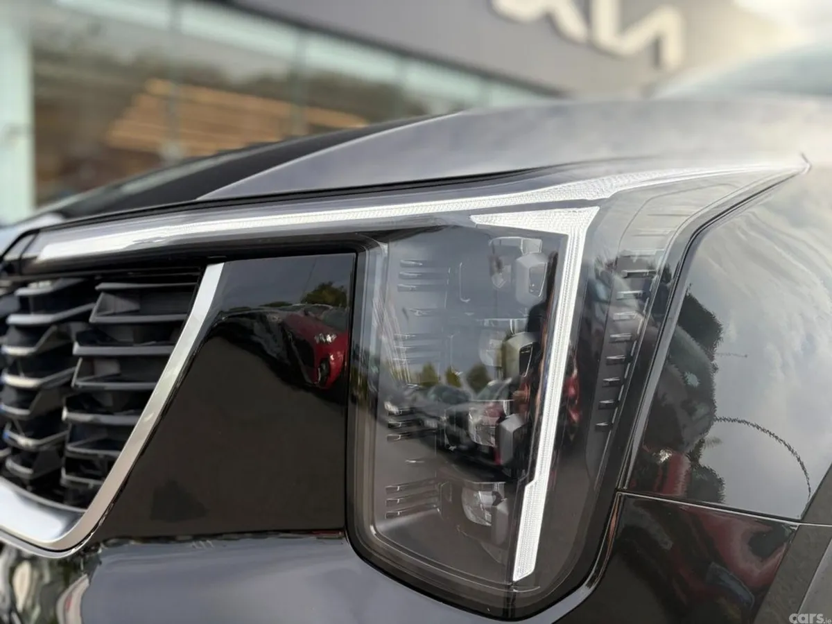 Kia Sorento SUV, Petrol Plug-in Hybrid, 2027, Black