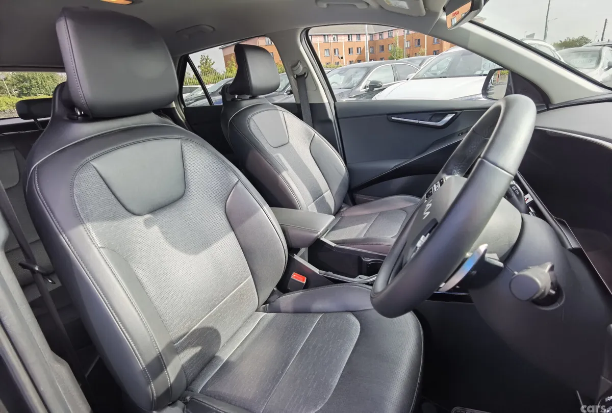 Kia Niro SUV, Petrol Plug-in Hybrid, 2023, Grey