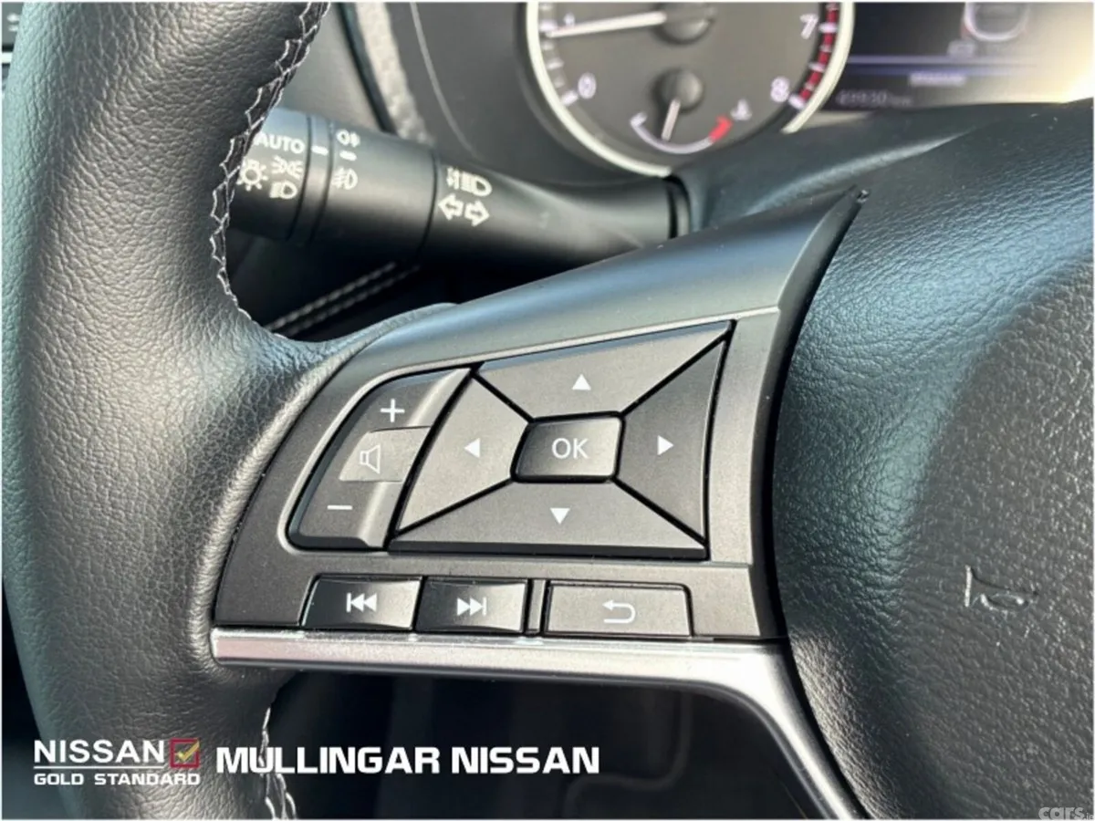 Nissan Juke SUV, Petrol, 2024, Black