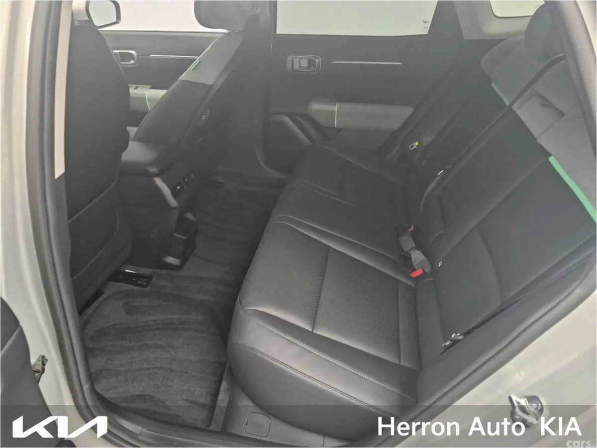 Kia EV4 Saloon, Electric, 2027, Silver