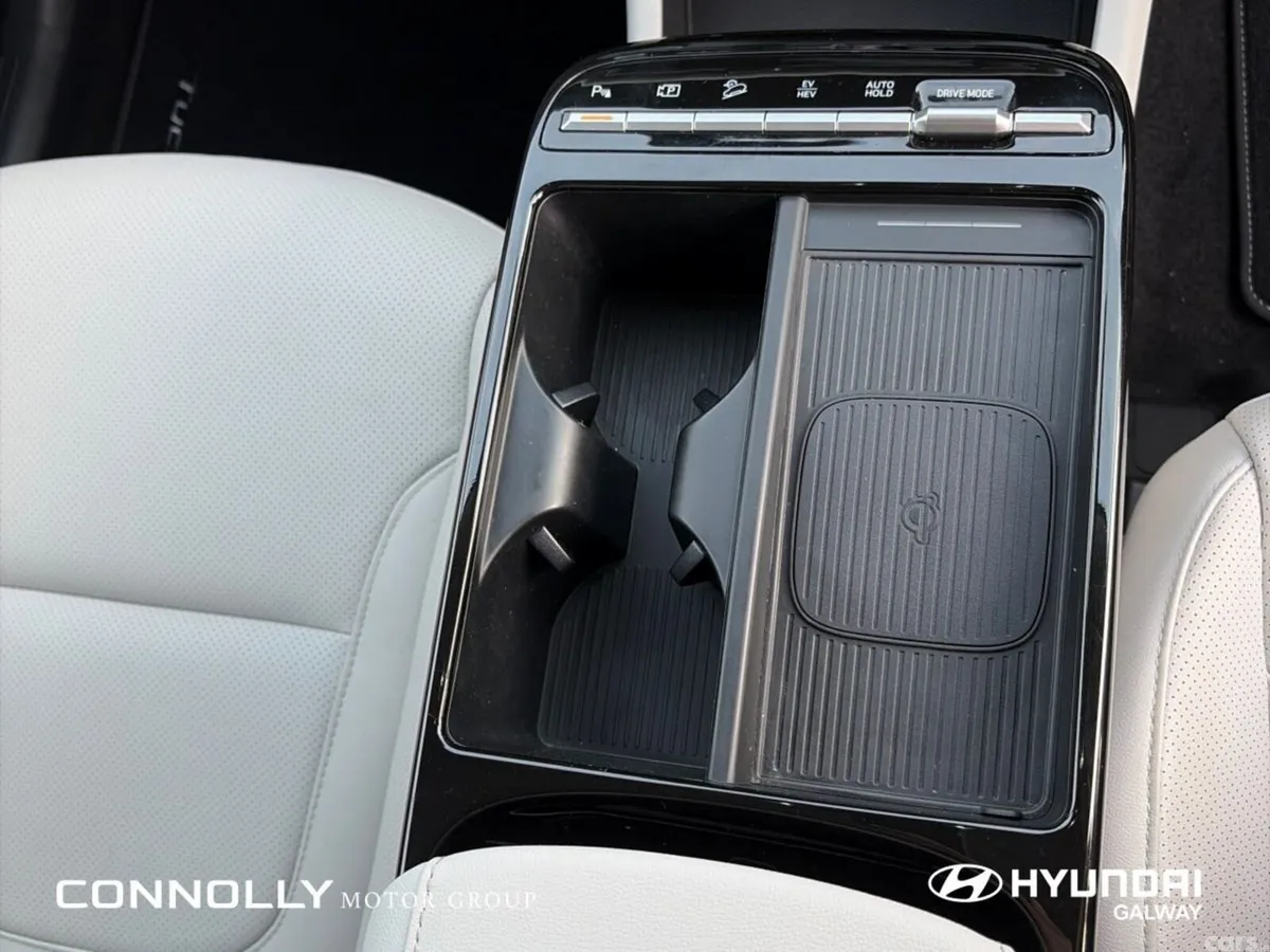 Hyundai Tucson SUV, Petrol Plug-in Hybrid, 2025, Blue