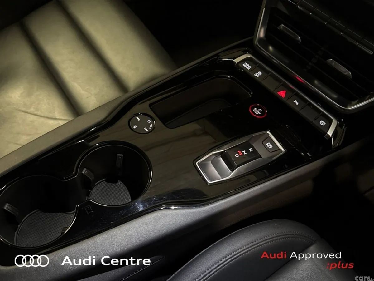 Audi e-tron GT quattro Hatchback, Electric, 2023, Grey