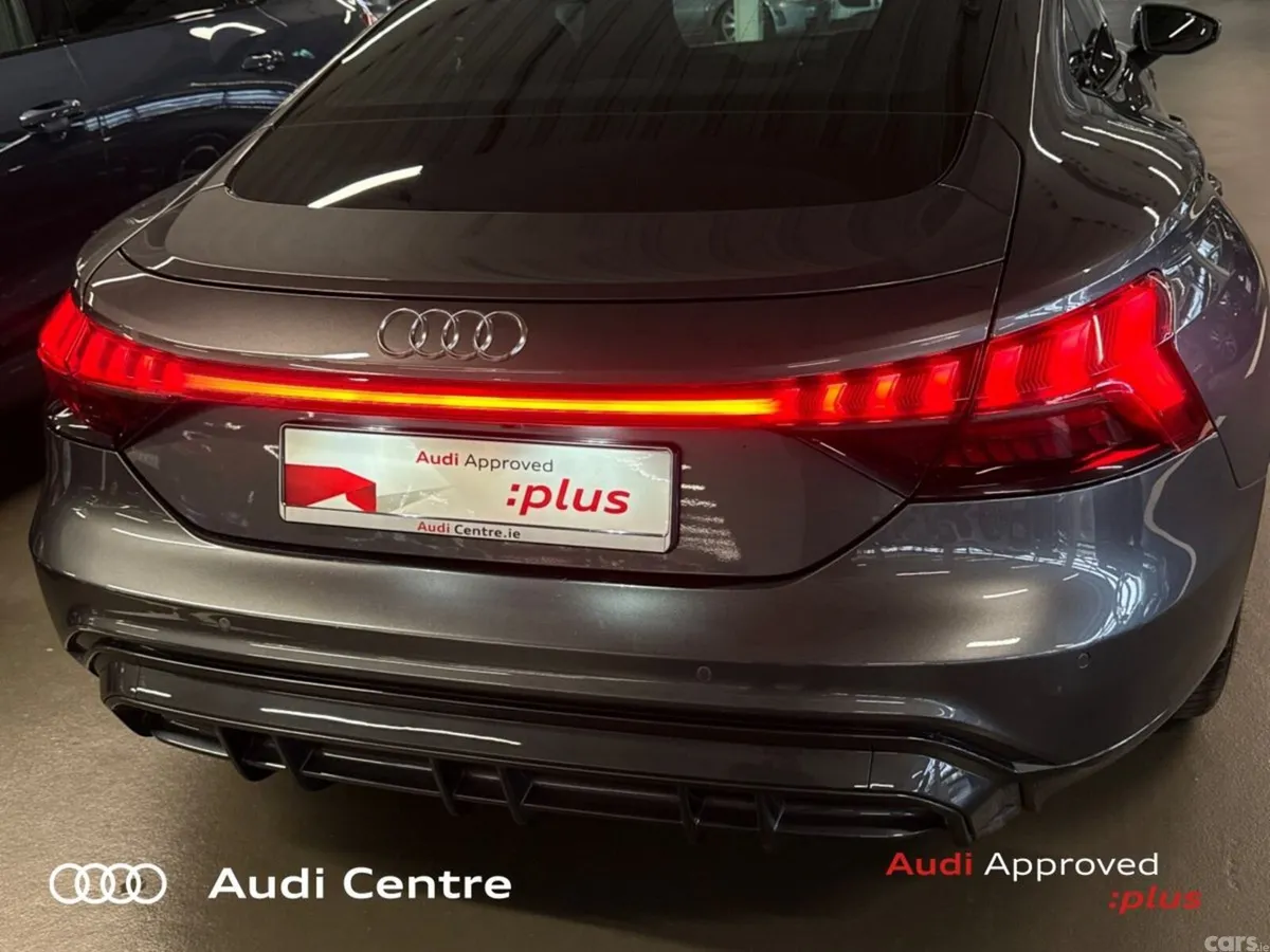 Audi e-tron GT quattro Hatchback, Electric, 2023, Grey