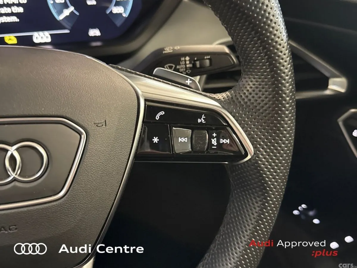 Audi e-tron GT quattro Hatchback, Electric, 2023, Grey