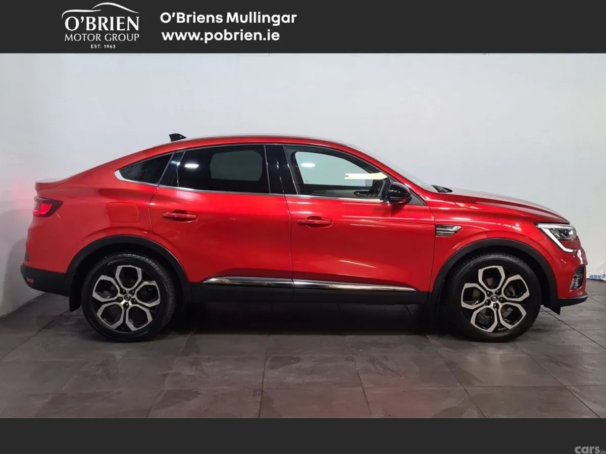 Renault Arkana Hatchback, Petrol, 2023, Red