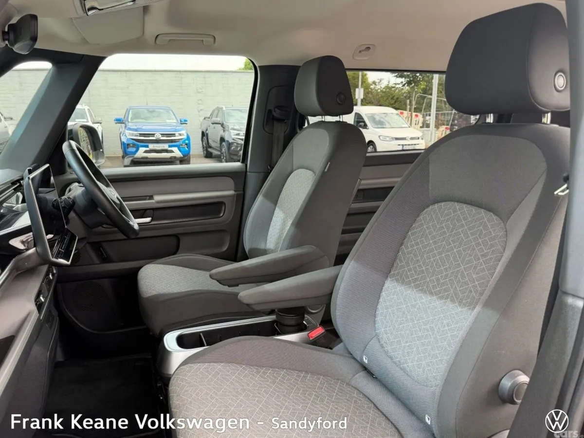 Volkswagen ID.Buzz MPV, Electric, 2025, Black