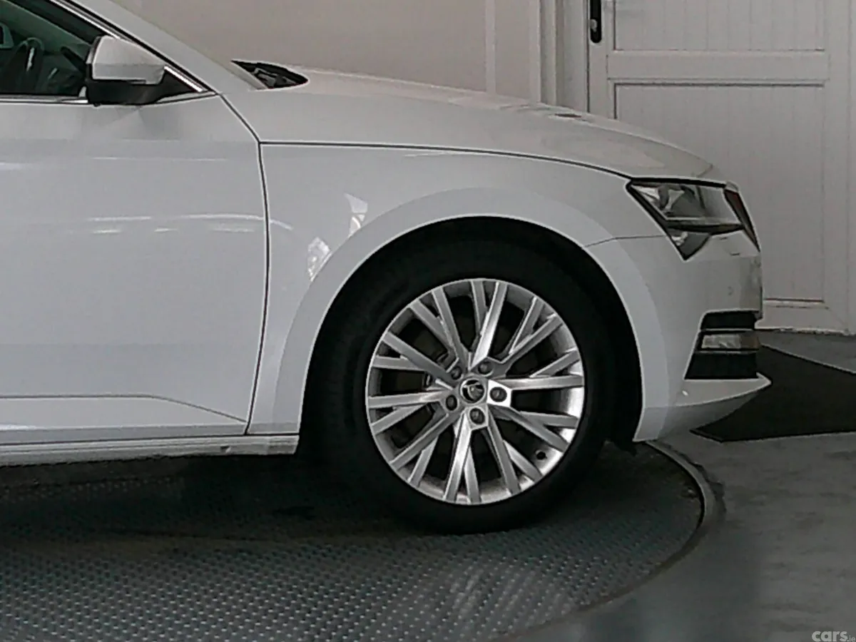 Skoda Superb Estate, Diesel, 2022, White