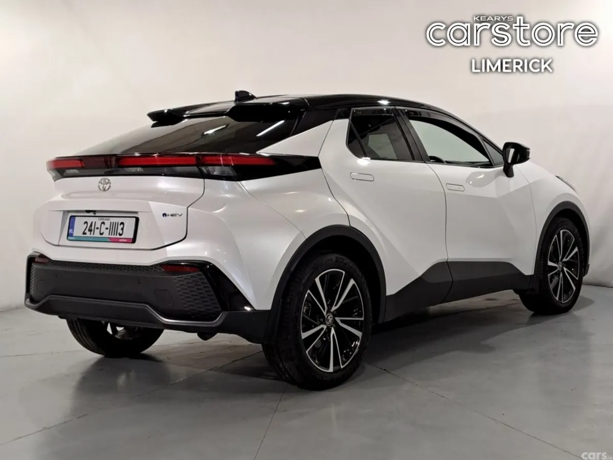 Toyota C-HR Hatchback, Petrol Hybrid, 2024, White