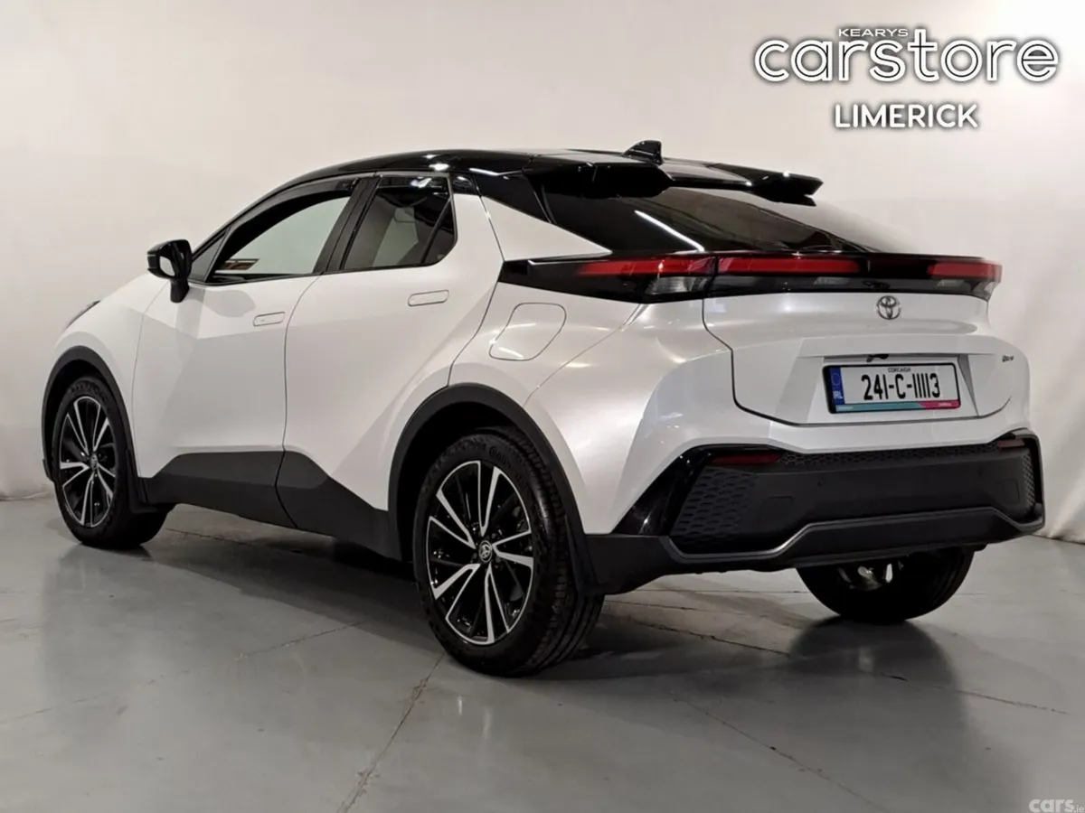 Toyota C-HR Hatchback, Petrol Hybrid, 2024, White