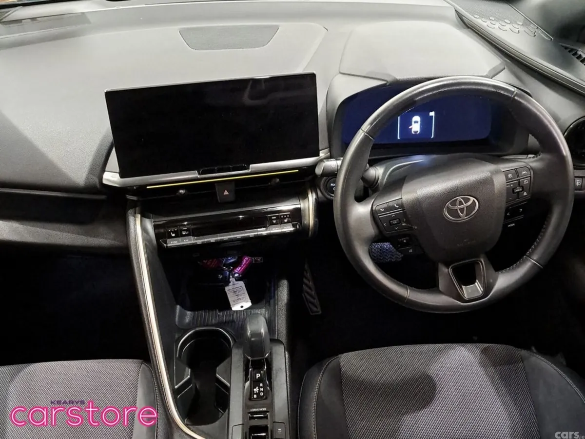 Toyota C-HR Hatchback, Petrol Hybrid, 2024, White