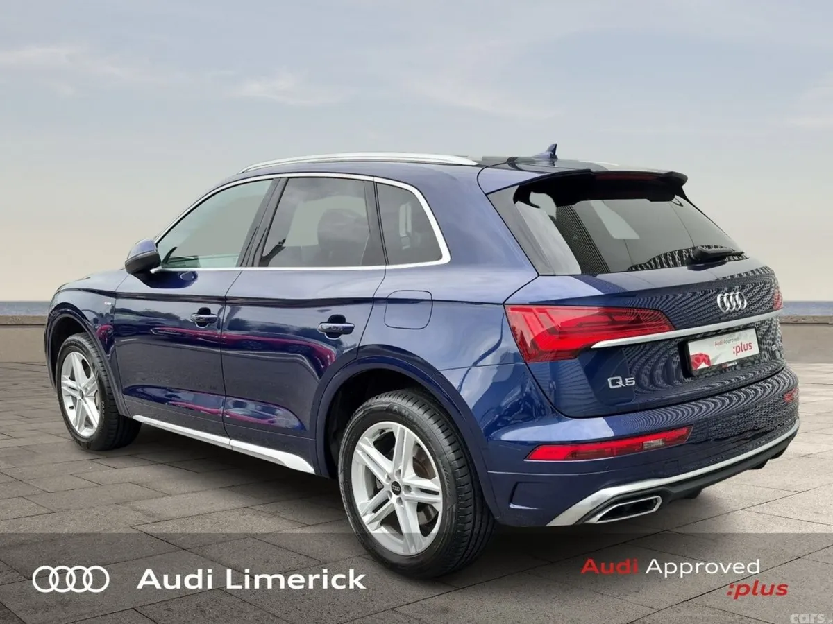 Audi Q5 SUV, Petrol Plug-in Hybrid, 2023, Blue