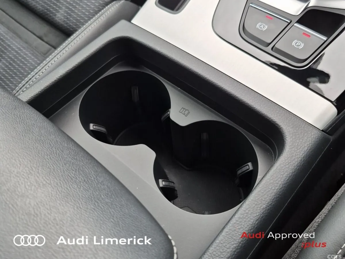 Audi Q5 SUV, Petrol Plug-in Hybrid, 2023, Blue