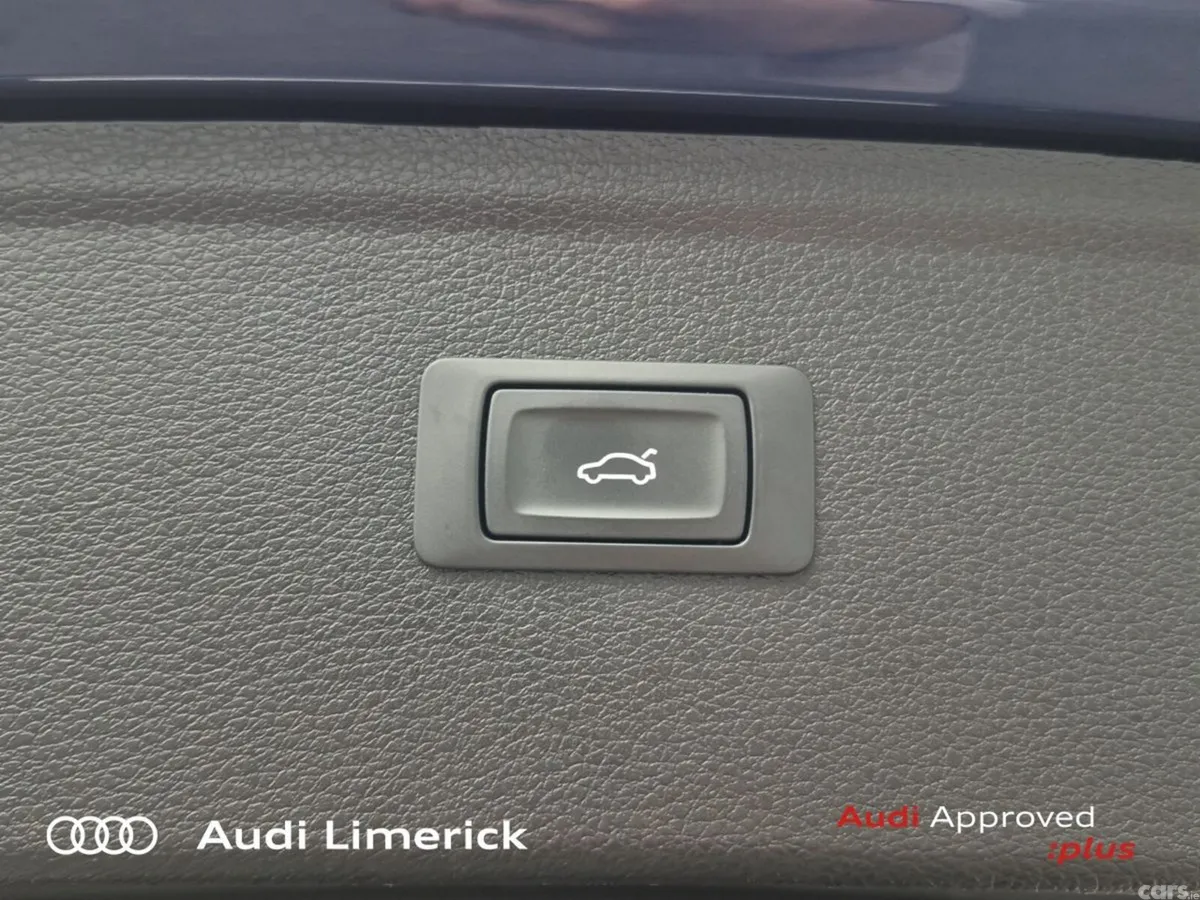 Audi Q5 SUV, Petrol Plug-in Hybrid, 2023, Blue