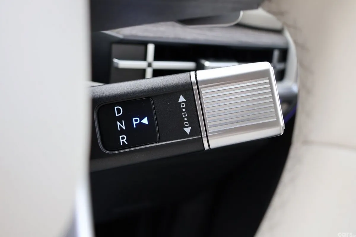 Hyundai Santa Fe SUV, Petrol Plug-in Hybrid, 2025, Blue