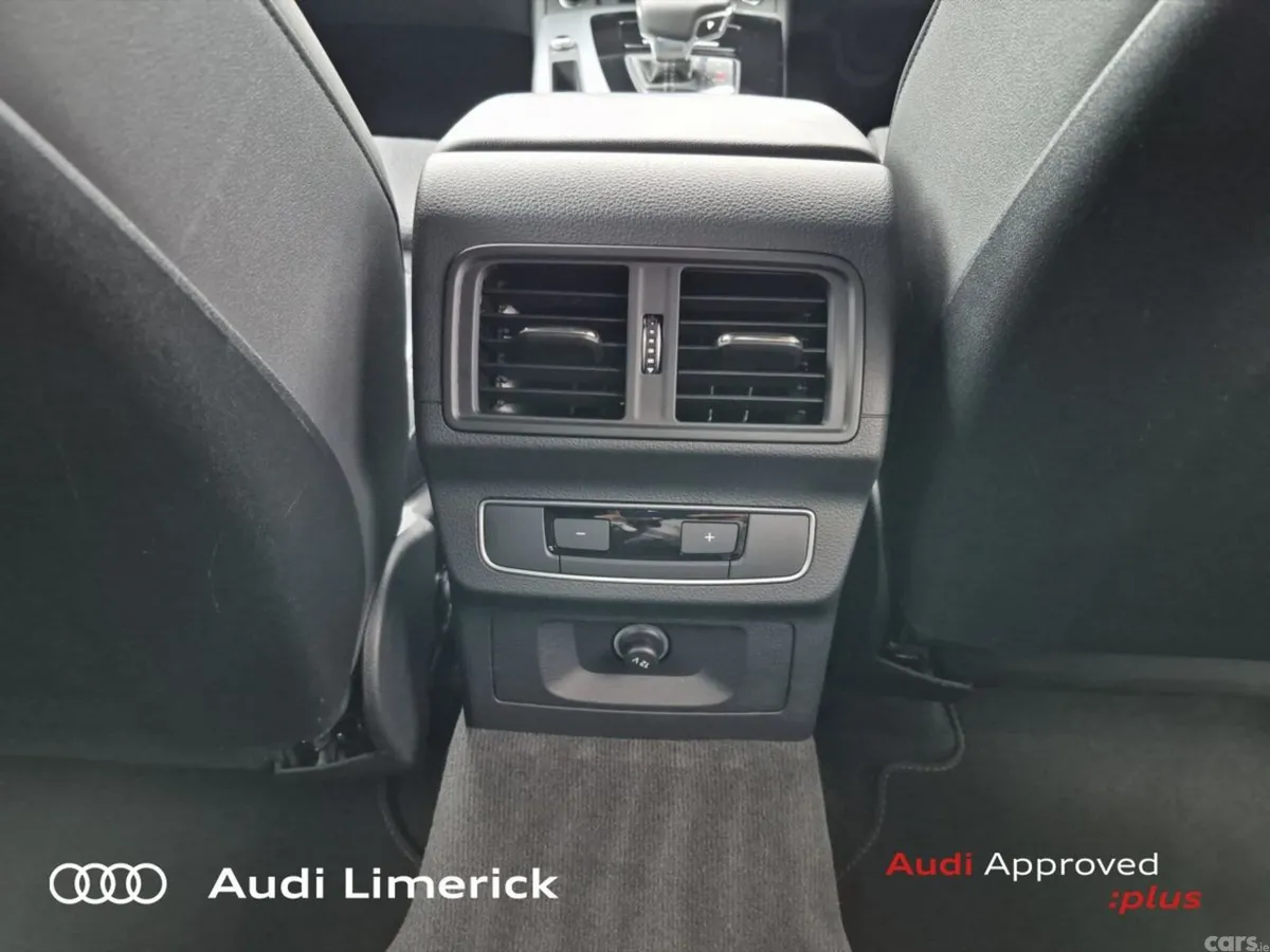 Audi Q5 SUV, Petrol Plug-in Hybrid, 2023, Blue