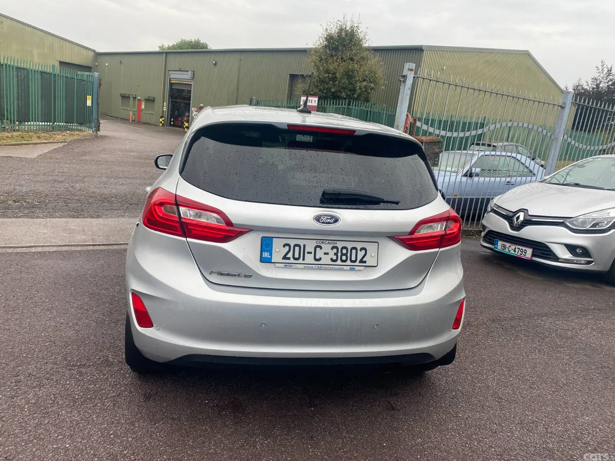 Ford Fiesta Hatchback, Petrol, 2020, Grey