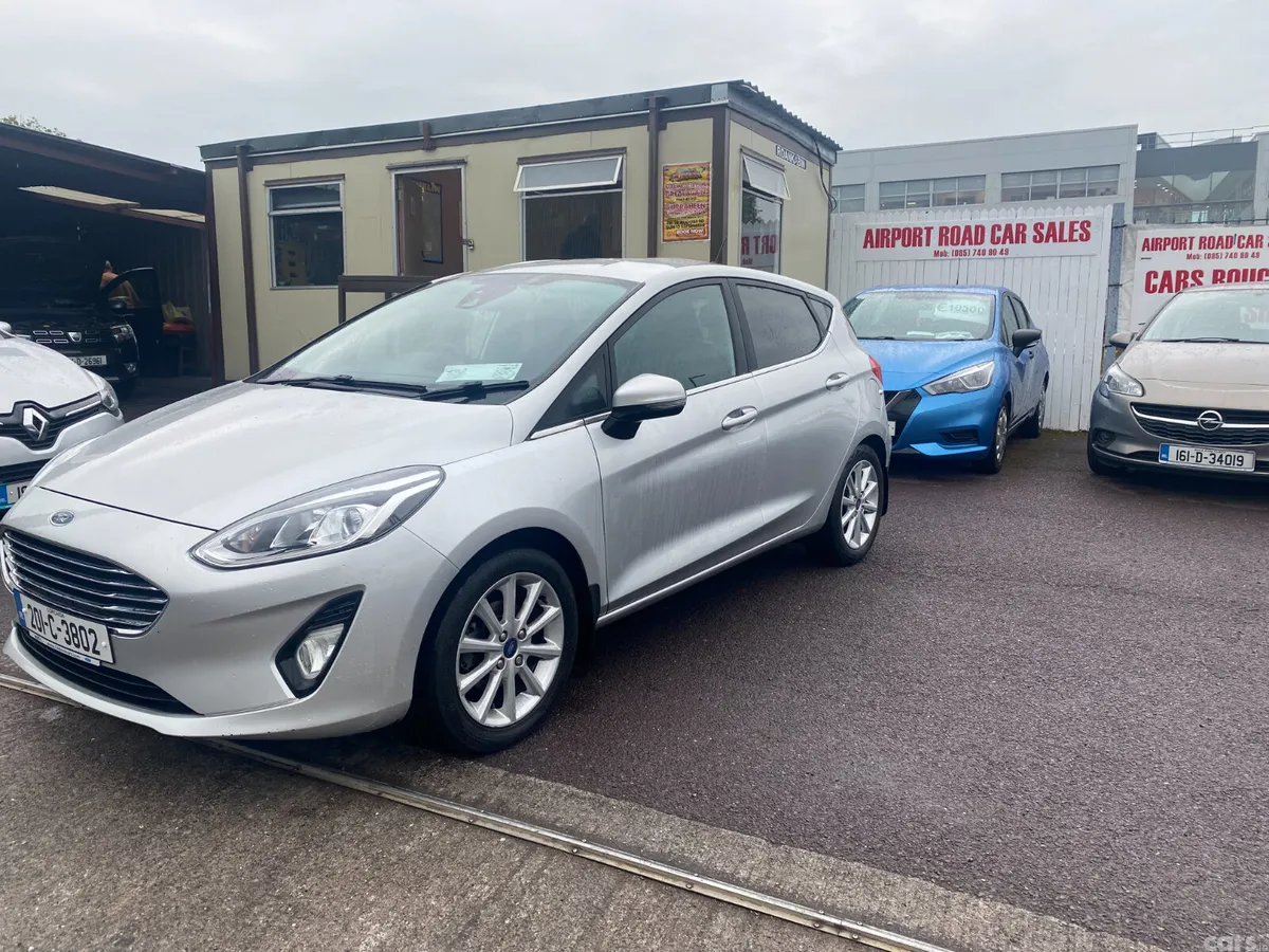 Ford Fiesta Hatchback, Petrol, 2020, Grey